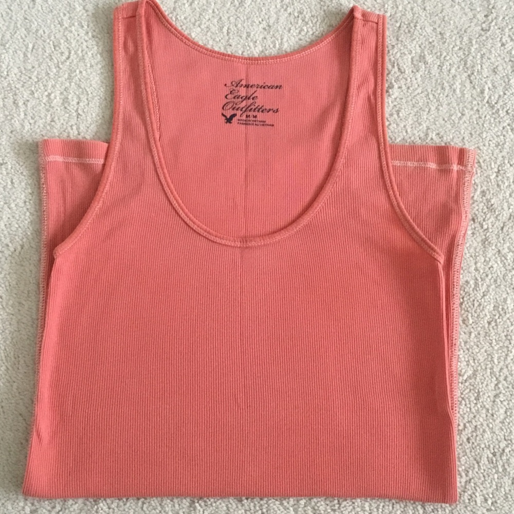 AMERICAN EAGLE OUTFITTERS Coral Ribbed Scoop Tank - size M